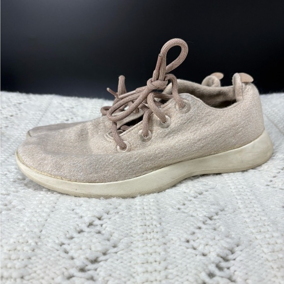 Allbirds Womens 9 Merino Wool Running Shoe Sneaker Gym Tan Caramel Sand Earth - Picture 1 of 7